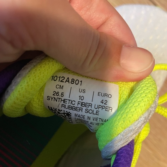 Neon ASICS - Picture 4 of 6